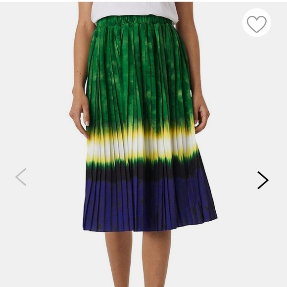 ⭐ Brand new NA-KD Tie-Dyed Pleated Midi Skirt- Size 40⭐ - Picture 5 of 6